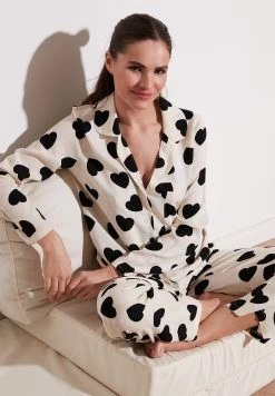 LELA Set - Pyjama - Beige 11 LELA Set - Pyjama - Beige -LELA 0415d0318cd04cbc9798e8887a896971