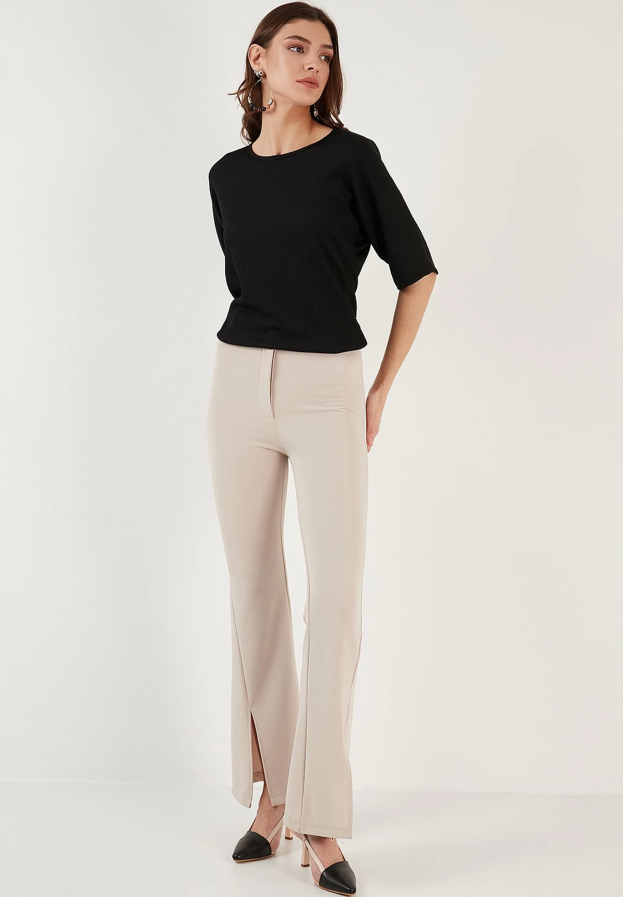 LELA Regular Fit - T-Shirt Basic - Black 2 LELA Regular Fit - T-Shirt Basic - Black - Afbeelding 2