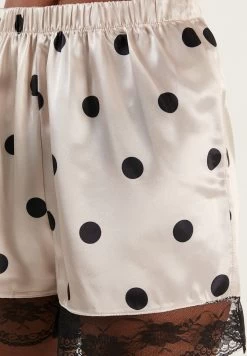 LELA Regular Fit Set - Pyjama - Beige -LELA 0625af4b2aa9476f8e956de3575c82c5