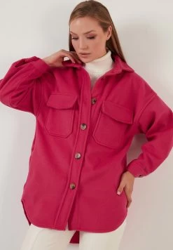 LELA Loose Fit - Lichte Jas - Fuchsia 8 LELA Loose Fit - Lichte Jas - Fuchsia -LELA 09a85df5a55c43e192251e13040e140c