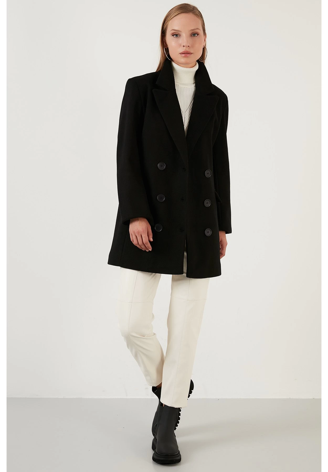 LELA Halflange Jas - Black 2 LELA Halflange Jas - Black - Afbeelding 2