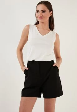 LELA Regular Fit - Top - Ecru 9 LELA Regular Fit - Top - Ecru -LELA 0ef13488c68b4787b23ab568f2192e55