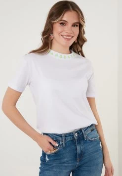 LELA Crew Neck- T-Shirt Print - White Neon Green 6 LELA Crew Neck- T-Shirt Print - White Neon Green -LELA 19358c11e3ba432ea951eb224593109f