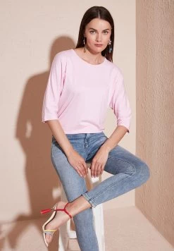 LELA Crew Neck- Longsleeve - Light Pink -LELA 1df677be4fff4a5e9ef49123a0181a7f