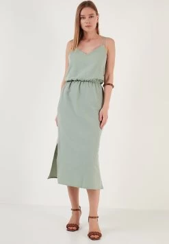 LELA -LELA 222c3d9815584914bb526187b2148226