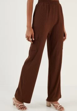LELA Regular Fit - Cargobroek - Brown -LELA 2924b9980a174a959df15208d579a807