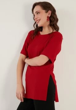 LELA Slim Fit - Blouse - Red 8 LELA Slim Fit - Blouse - Red -LELA 2ab5a11d1f1e4f0abfcd1a1bf24f8fc0