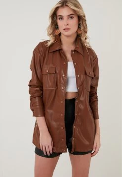 LELA Regular Fit - Imitatieleren Jas - Camel -LELA 2f01c1d1ba98422db9c651aa66bbeefa