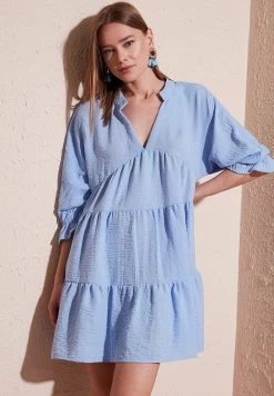 LELA -LELA 31b46343c7f7433d855cf8a411325565