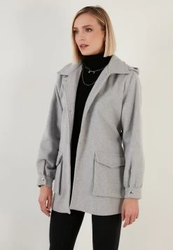 LELA Regular Fit - Trenchcoat - Light Grey -LELA 327f59816dc34c15b8725a6a38b8de44