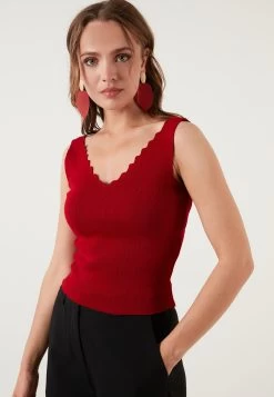 LELA Regular Fit - Top - Red -LELA 33bae70432924e0f8a53fe073d71408a