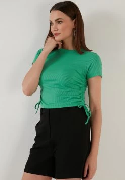 LELA Slim Fit - Blouse - Benetton Color -LELA 36da5a0b6c6140e8957a2479151556a0