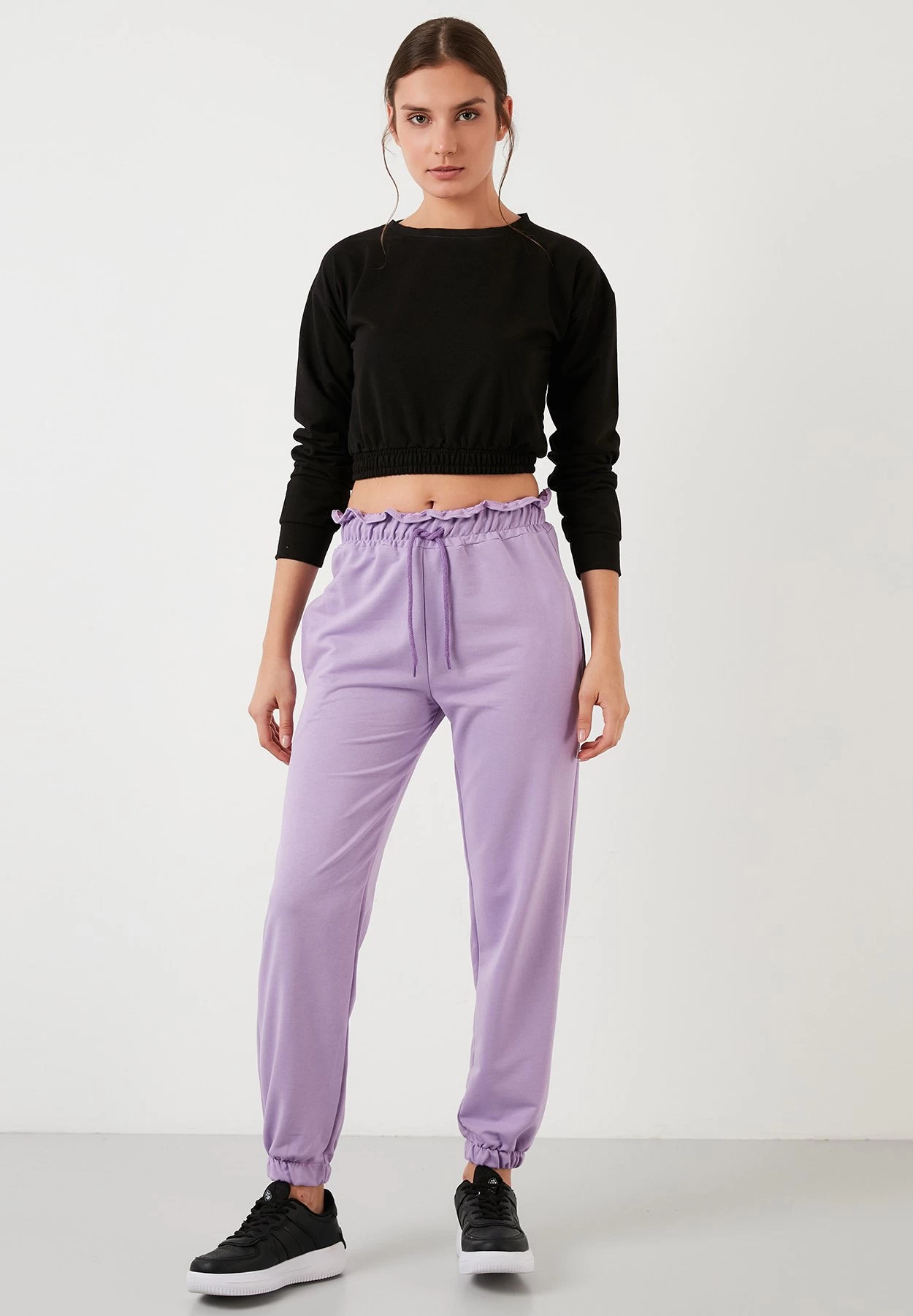 LELA Regular Fit - Trainingsbroek - Lilac 2 LELA Regular Fit - Trainingsbroek - Lilac - Afbeelding 2