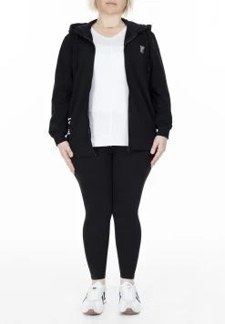 LELA -LELA 3f88cd6fe4904da4b24d3f8a232f8255