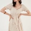 LELA Slim Fit - Jurk - Beige