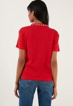 LELA Regular Fit - T-Shirt Print - Red -LELA 495c4b4b7c684535a44ae7c210bb0c11
