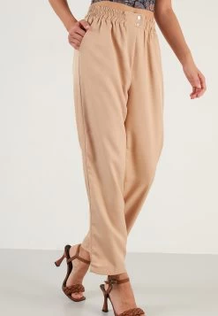 LELA Regular Fit - Broek - Camel -LELA 4a6940a01caa431183f5b5d213c8703c