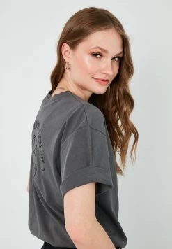 LELA T-Shirt Print - Anthracite -LELA 4ce3e534af8348f590b01e654de8fc9a