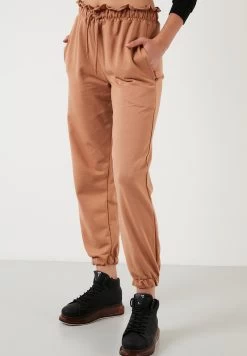 LELA Regular Fit - Trainingsbroek - Biscuit Color -LELA 547240920f7b4dfd80cdf16925414d5a