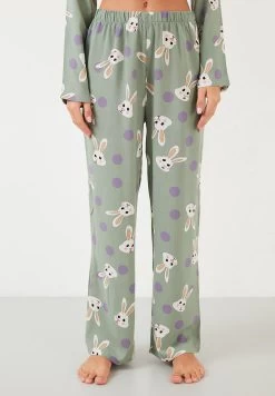 LELA Set - Pyjama - Green -LELA 634e0ea07db04f15b76a384b6cff9a28