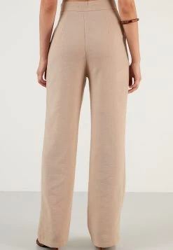 LELA Regular Fit - Broek - Light Brown -LELA 72fae6494bbb4ee38fa91de18270f14f