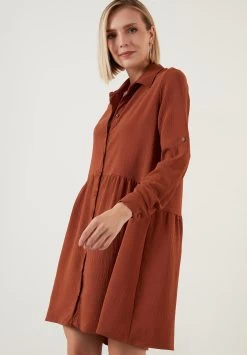 LELA Regular Fit - Blousejurk - Brick Red -LELA 7b2c453962c54ca28d74faa17def0ec4