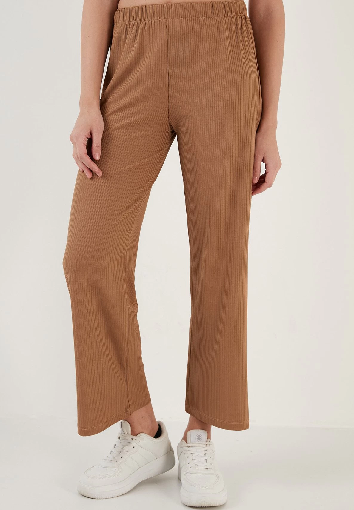 LELA Regular Fit - Broek - Biscuit 1 LELA Regular Fit - Broek - Biscuit