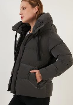 Lela Hooded Puffer Flame - Winterjas - Grey 7 Lela Hooded Puffer Flame - Winterjas - Grey -LELA 83a7b473cb3447a1a7f78d233a2495d1