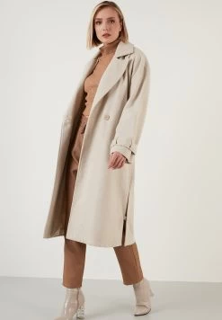 LELA -LELA 83dedc13add94e8793ce52bc8efdba31