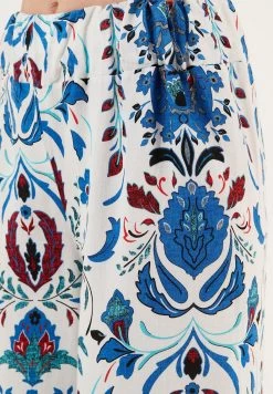 LELA Broek - White/Blue -LELA 863e8d1c3eaf4e4b9335375a4a136b19