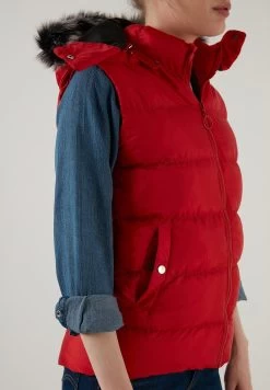 LELA Slim Fit - Bodywarmer - Red 10 LELA Slim Fit - Bodywarmer - Red -LELA 871e9751f3b6410a927a0e3148fd4e64