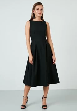 LELA Crew Neck Pleated Midi - Cocktailjurk - Black