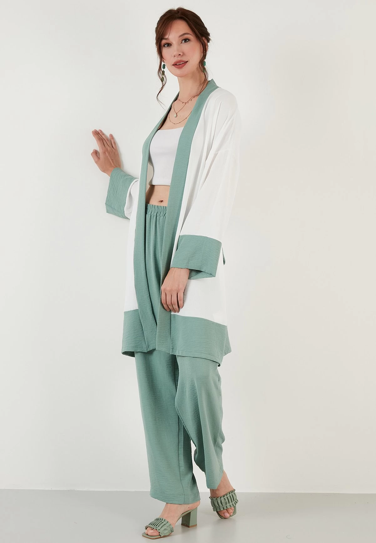 LELA Two Piece Set - Regular Fit - Halflange Jas - Mint 3 LELA Two Piece Set - Regular Fit - Halflange Jas - Mint - Afbeelding 3