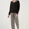 LELA Soft Touch - Pyjama - Leopard Black