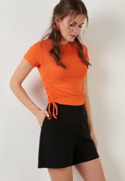 LELA Slim Fit - Blouse - Orange Color