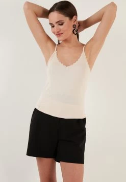 LELA Athlete - Top - Stone 8 LELA Athlete - Top - Stone -LELA 97dd497a969144c5b4dbee554226c5ab