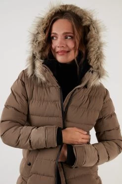 LELA Regular Fit - Winterjas - Camel -LELA 97e6bc8becbb43e7b8906e86b0057741