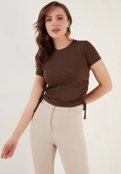LELA Slim Fit - Blouse - Brown