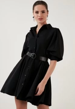 LELA Regular Fit - Blousejurk - Black 10 LELA Regular Fit - Blousejurk - Black -LELA 9b690879f4ee40f0b348233d2f9ab3ee