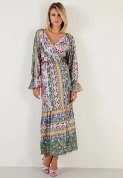 LELA -LELA b29efe45f2ae490d8caf3c0b3e487b90