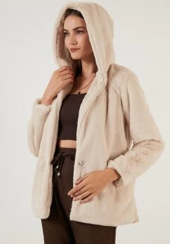 LELA Winterjas - Beige -LELA c0f2efc148ad4586b12c8a2d41b58042