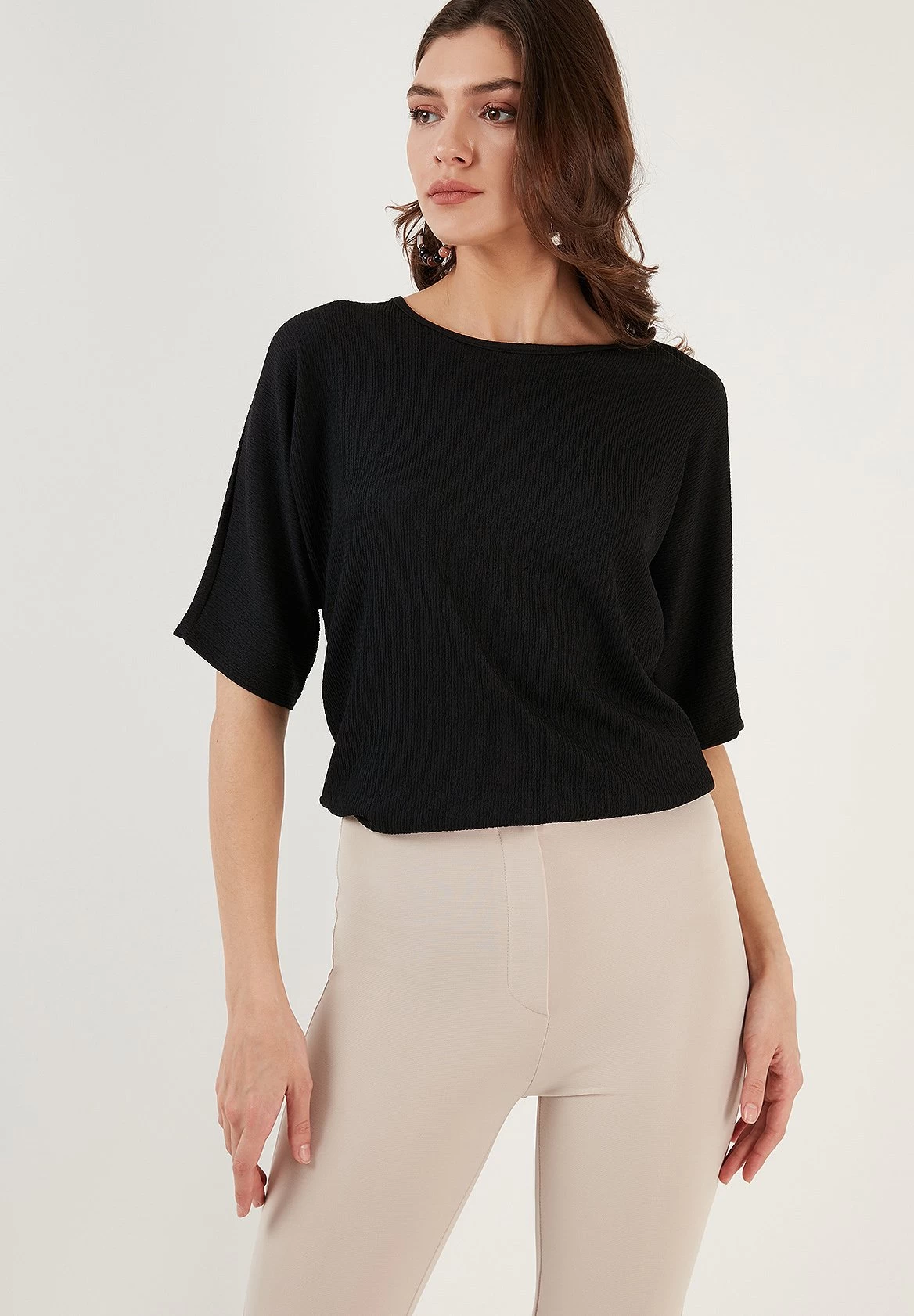 LELA Regular Fit - T-Shirt Basic - Black 6 LELA Regular Fit - T-Shirt Basic - Black - Afbeelding 6