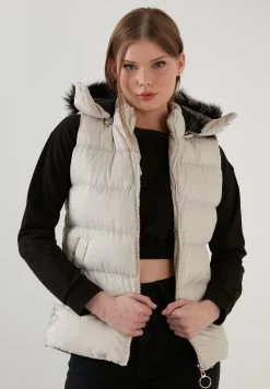 LELA Slim Fit - Bodywarmer - Stone Colored -LELA c7d84099bd744fc392096beaa239477b