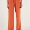 LELA Regular Fit - Cargobroek - Orange