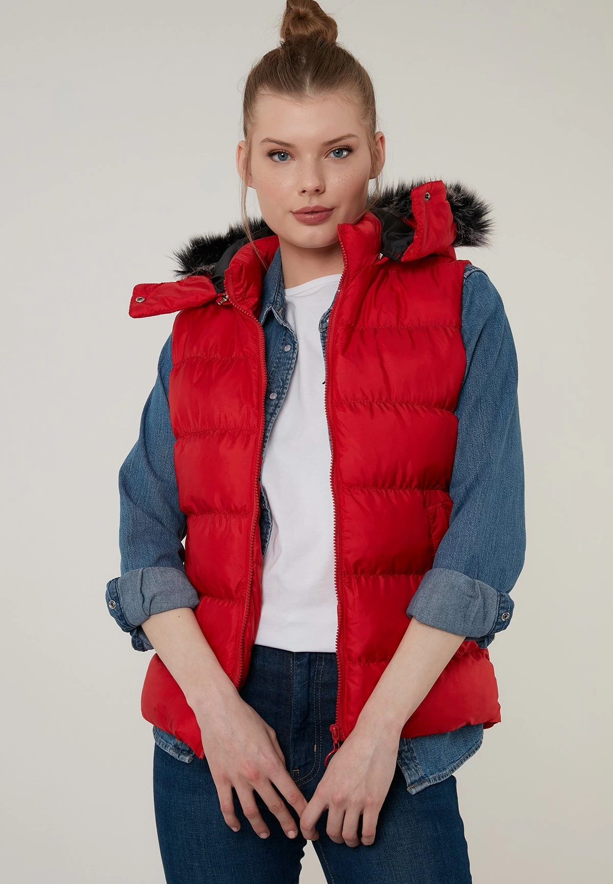 LELA Slim Fit - Bodywarmer - Red 7 LELA Slim Fit - Bodywarmer - Red - Afbeelding 7