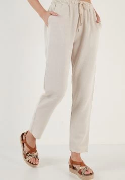 LELA Regular Fit - Broek - Beige -LELA d2751845ebc5446389fb84f47ad6af88