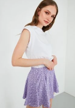 LELA Basic - T-Shirt Basic - White -LELA d607ab71c29e48c19a81eb22a785afe5