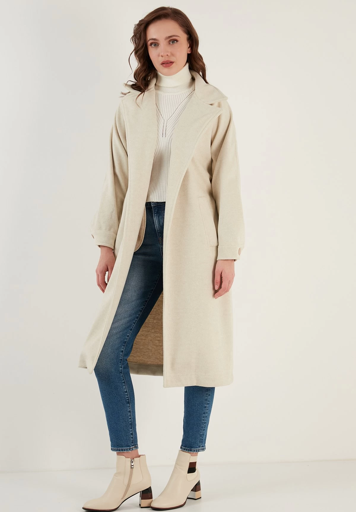 LELA Loose Fit - Mantel - Mink Color 2 LELA Loose Fit - Mantel - Mink Color - Afbeelding 2