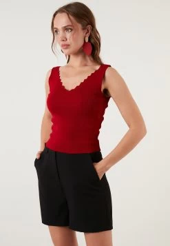 LELA Regular Fit - Top - Red -LELA de0395af76be4a14baedabc937224f09