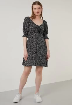 LELA Jurk - Black -LELA df6b7c6df9204f4081cf4654e895ac0a